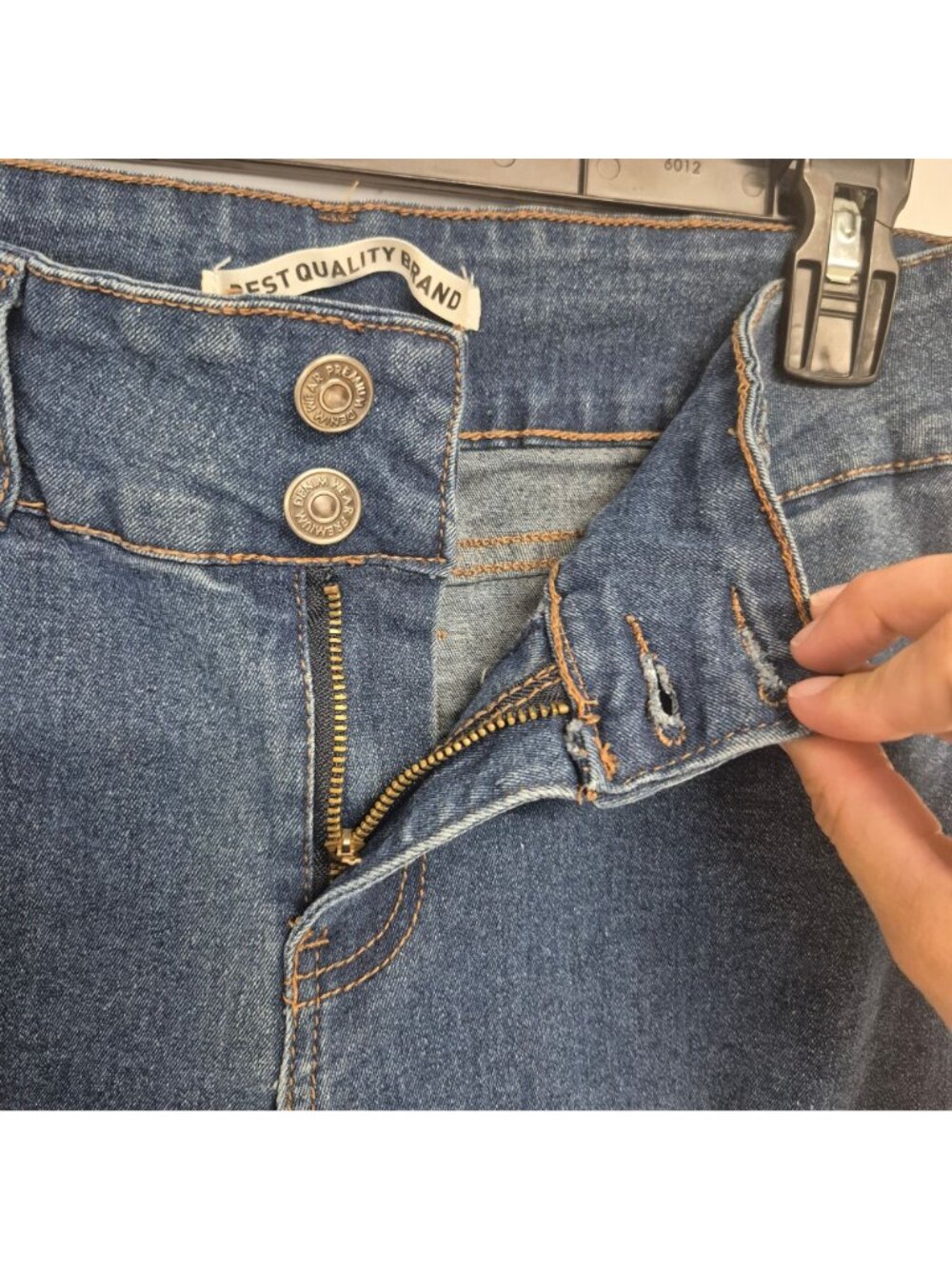 Best Quality Brand Distressed Skinny Fit Mid-Rise Blue Denim Jeans Size 9/M - Picture 5 of 8